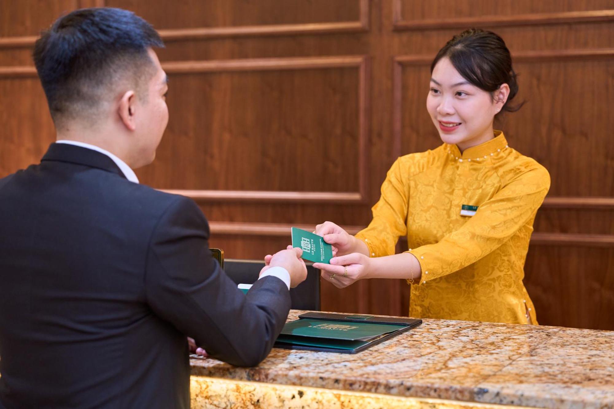 Le Haute Hotel Hai Phong Exterior photo