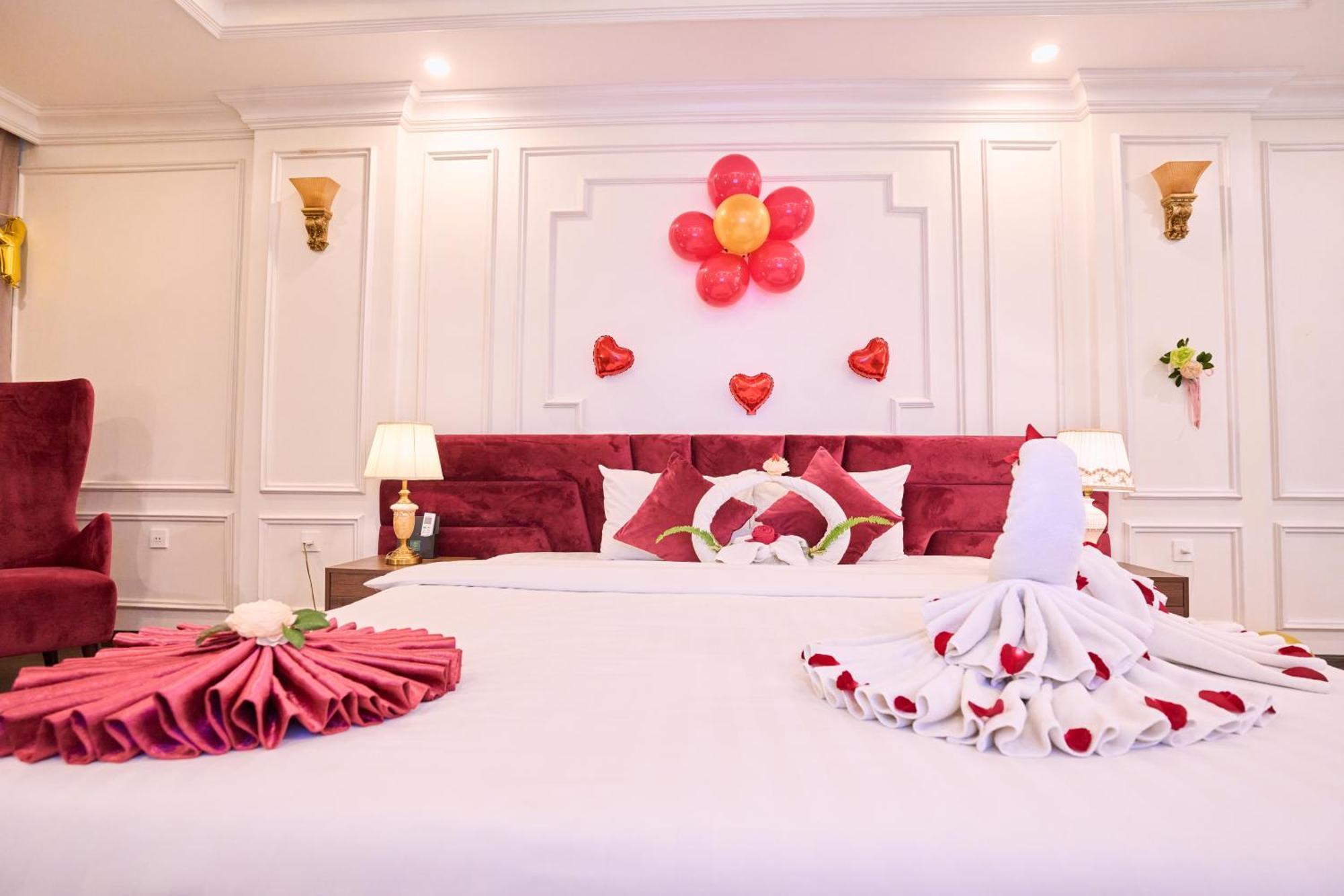 Le Haute Hotel Hai Phong Exterior photo